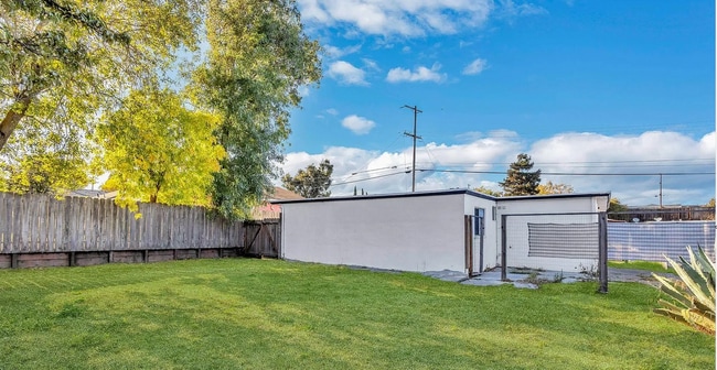 Photo - 1238 Frances Rd