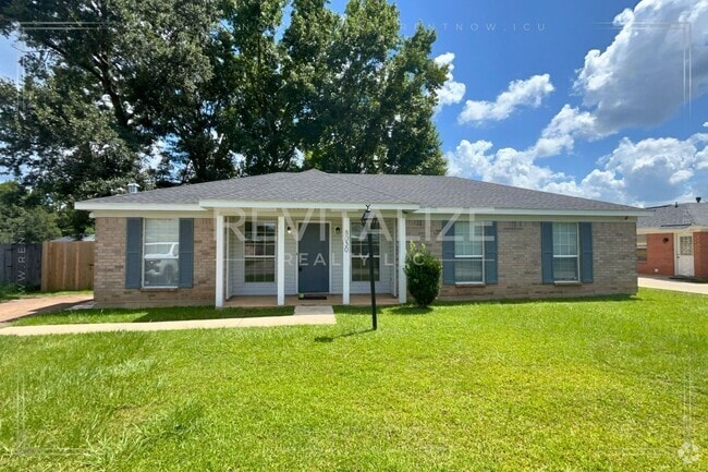 Building Photo - Stunning Semmes Home **COMING SOON!**