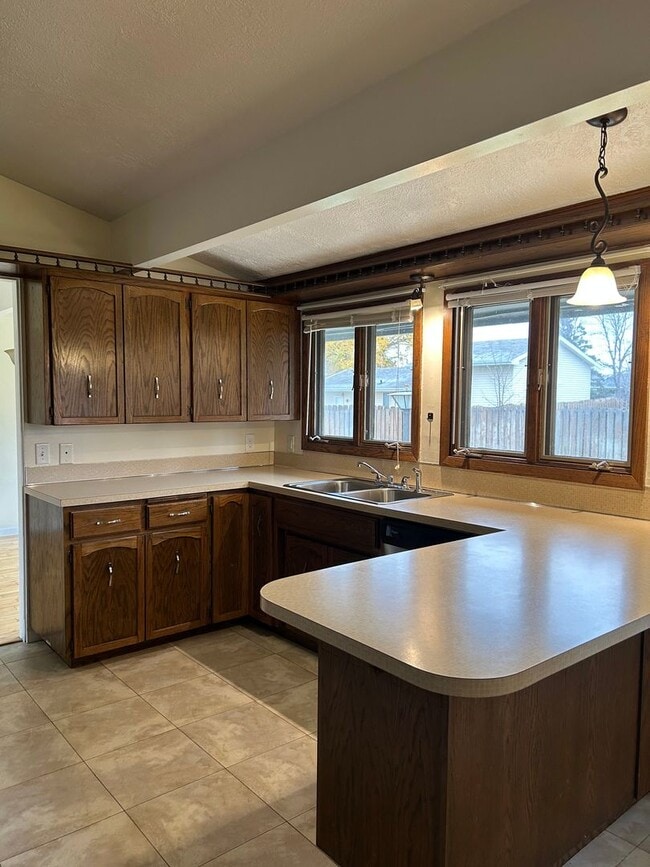 Photo - 3 Bedroom, 1.5 Bathroom House