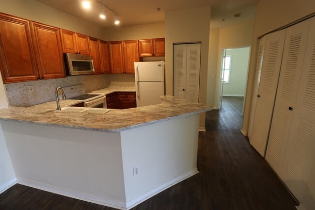 Photo - 625 Fairway Dr Condo Unit 302
