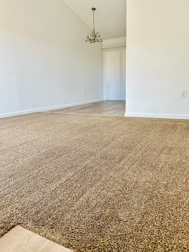 Photo - 461 W Holmes Ave Unit 347