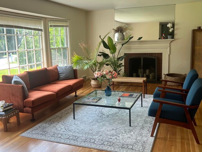 Photo - 56 Bramble Ln