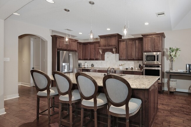 Photo - 18 Shallowford Pl
