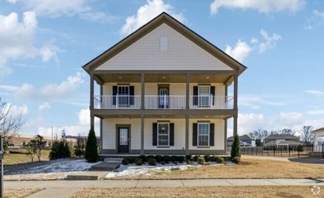 Building Photo - Westlawn Blvd Rental