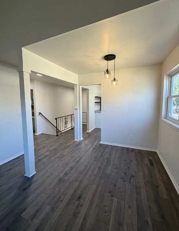 Photo - 5711 NW Hillside Dr