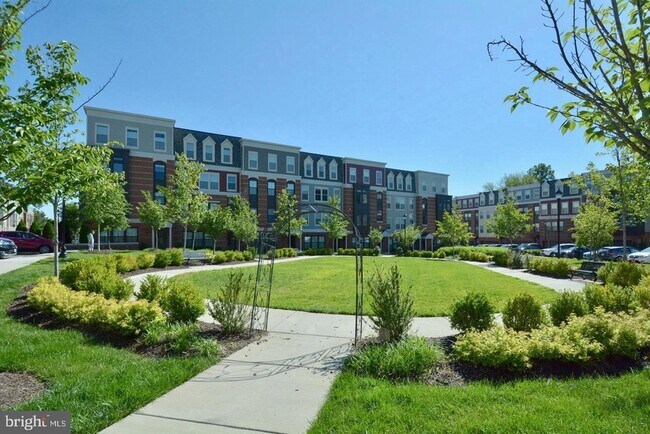 Photo - 3989 Norton Pl Unidad 104