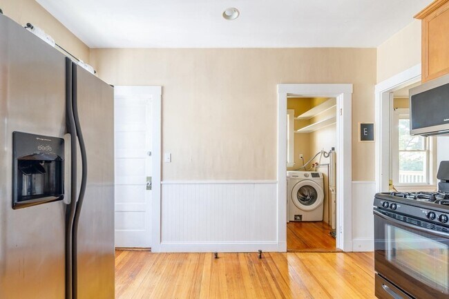 Photo - 24 Willis St Unit 3