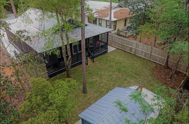 Photo - 52 Summer Breeze Ln