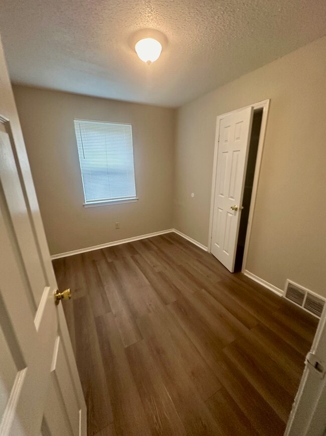 Photo - 3474 Beech Grove Rd