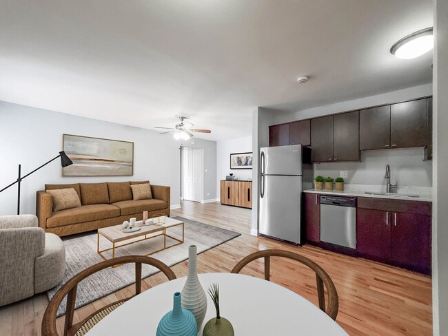 Photo - 831 W Bradley Pl Unit 133