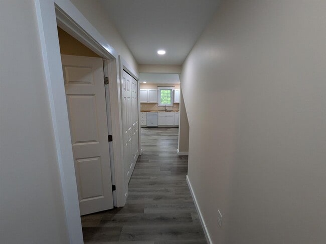 Photo - 80 Nicholas Ln