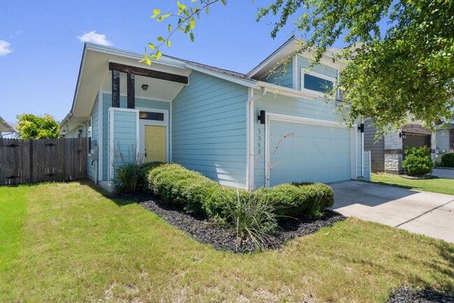Building Photo - 5317 Daimler Dr Rental