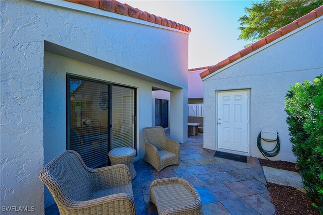 Photo - 833 Reef Point Cir