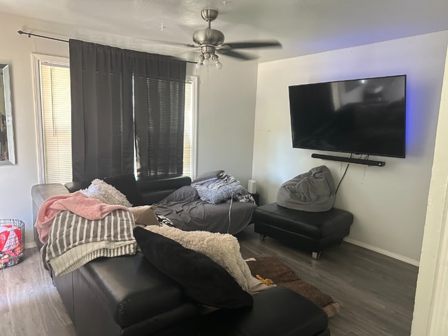 Photo - 1606 27th St