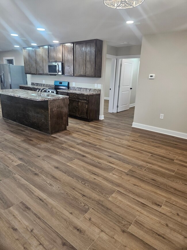 Photo - 20574 Johnson Rd