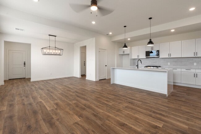 Photo - Resort Living with One Month FREE!!!