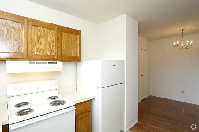 One Bedroom-Kitchen