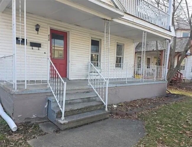 Building Photo - 454 Riverside Ave