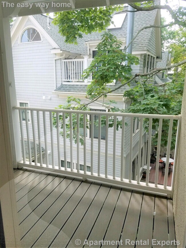 Photo - 65 Langdon St Unit #11