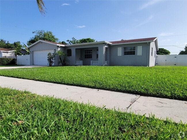 Building Photo - 1814 Oakmount Dr Rental