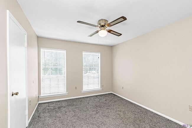 Photo - 522 S Flannery Rd