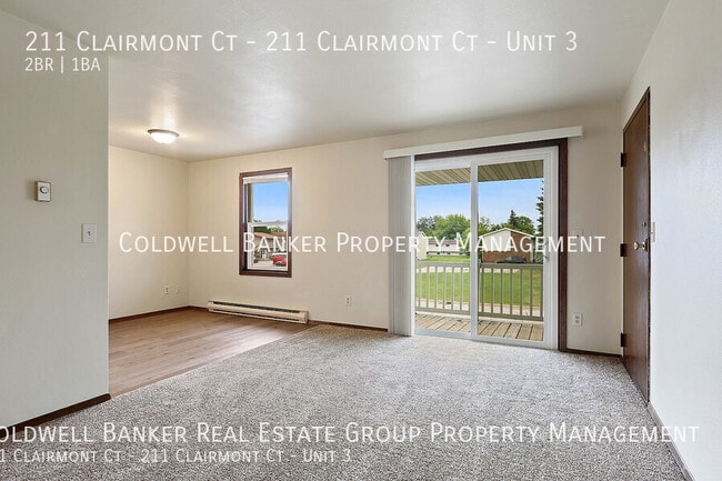 Photo - 211 Clairmont Ct Unit 211 Clairmont Ct - 3