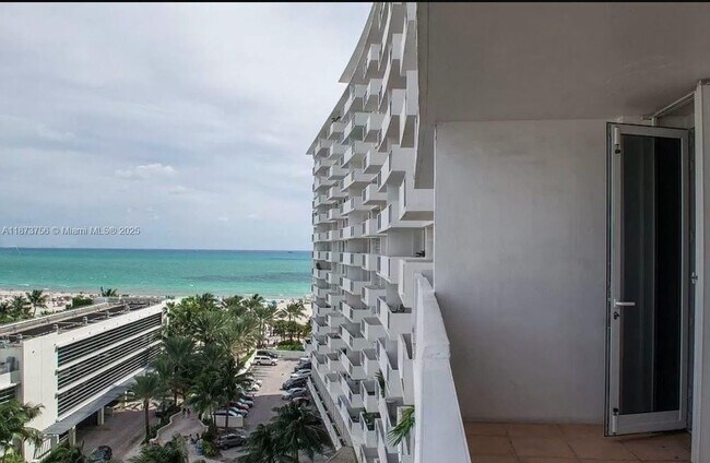 Photo - 100 Lincoln Rd Unidad 904