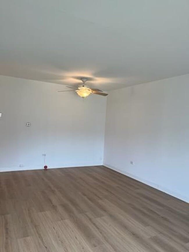 Photo - Elmhurst One Bedroom Apartment ~ Parking Included ~ Cats Welcome Unit 150-04B
