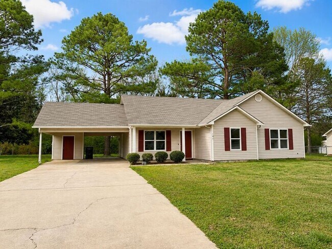 Building Photo - 107 Ann Bradley Dr