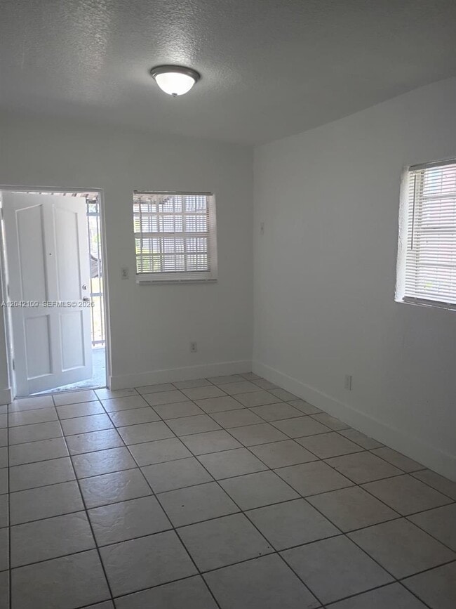 Photo - 1345 NW 55th St