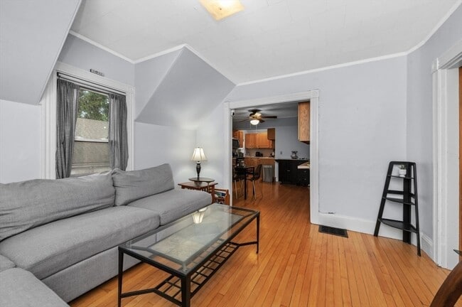 Photo - 38 E Foster St Unit 2