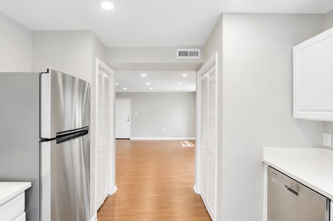 Photo - 2026 Move-In Special – $500 LEASE SIGNING BONUS!! Spacious 3BR Condo in Buena Vista – In-Unit Was... Unit 101