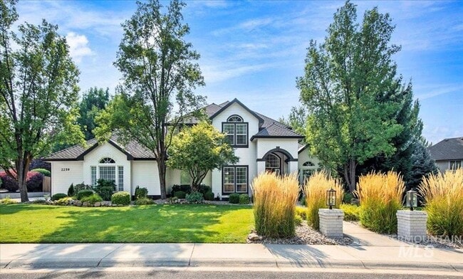 Photo - Luxury Home with Pool in the Heart of Eagle | 2 Primary Suites | ½ Acre