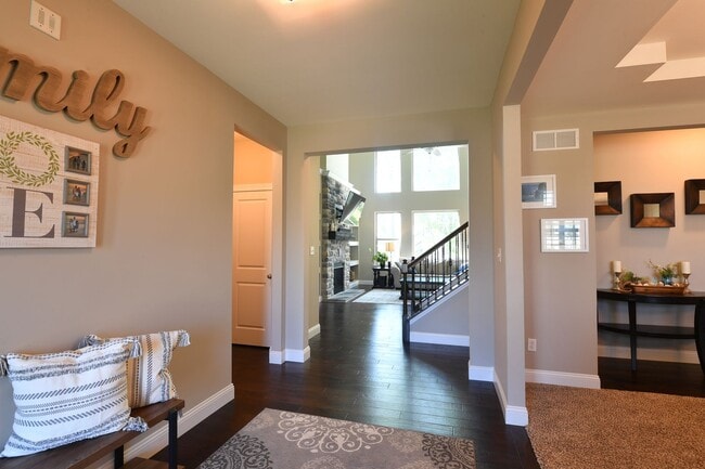 Photo - 72 Kimball Grove Ct