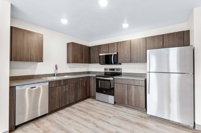 Photo - 352 Deschane Ave Unit 8