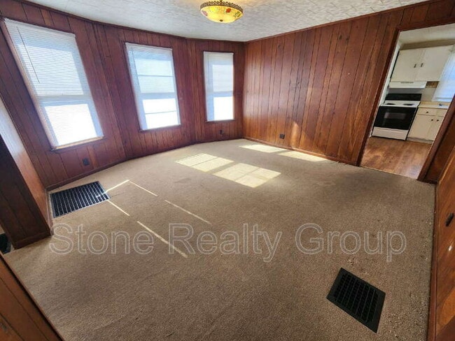 Photo - 1100 N 10th St