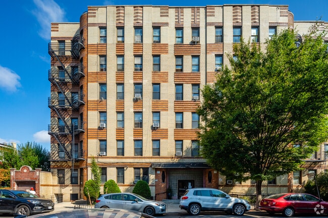 Photo - 45 Martense St