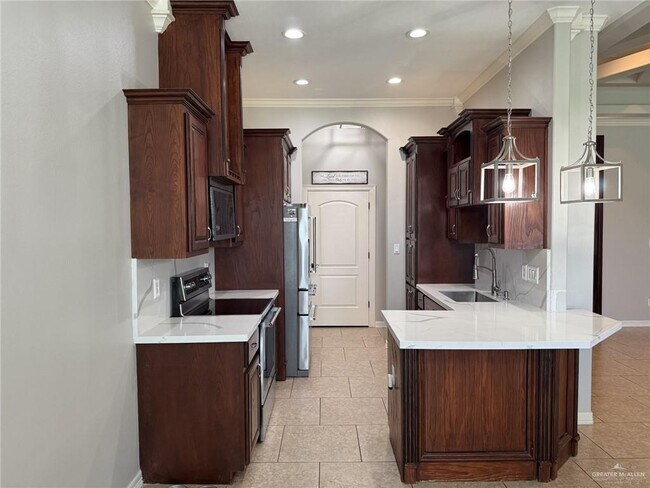 Photo - 20 Ricco St