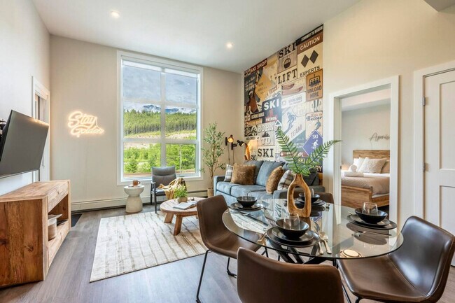 Photo - 901-907 7 St N Unit ID1308640P