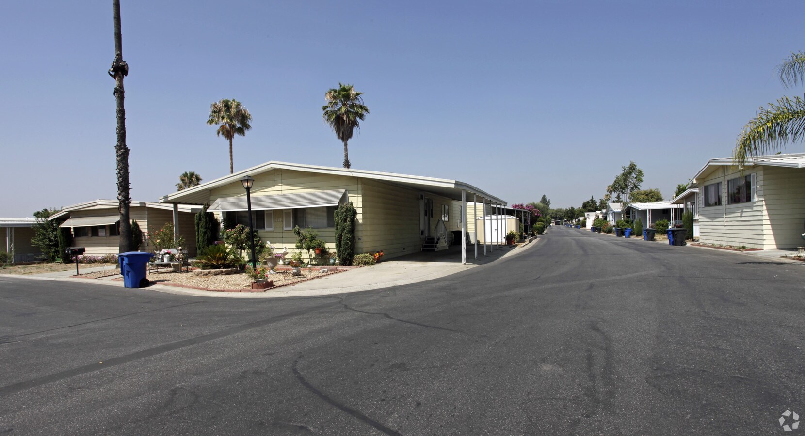 Photo - Sequoia Plaza Mobilehome Park