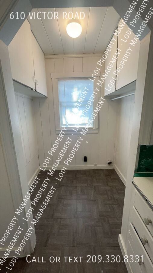 Photo - 610 E Victor Rd