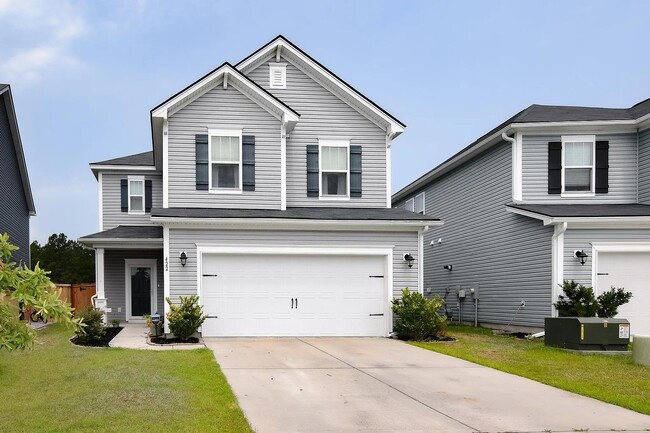 Photo - 422 Northern Red Oak Dr House