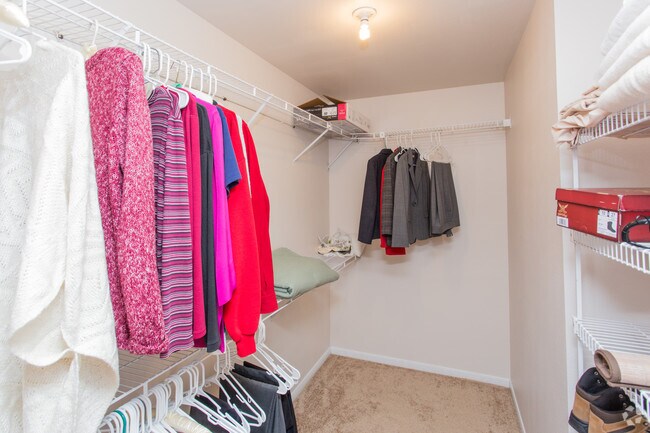 Photo - Rosemeade Apartments