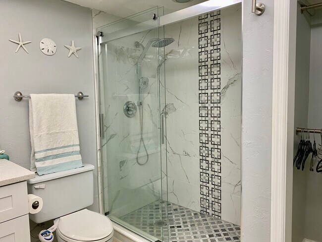 Photo - 25870 Hickory Blvd Unit CASA405