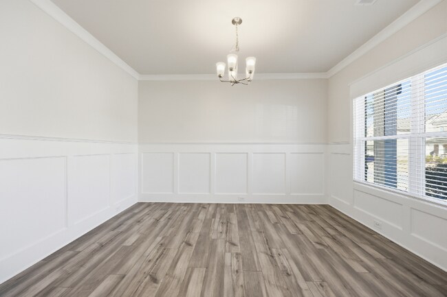 Photo - 1612 Dover Creek Ln