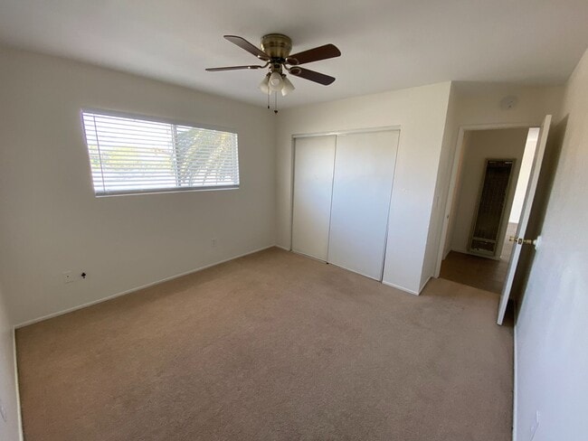 Photo - Plaza-61923 Unit C