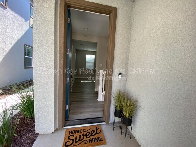 Photo - 17539 Beachwood Rd