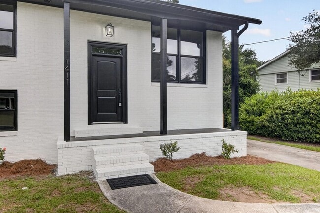 1411 Westway Dr