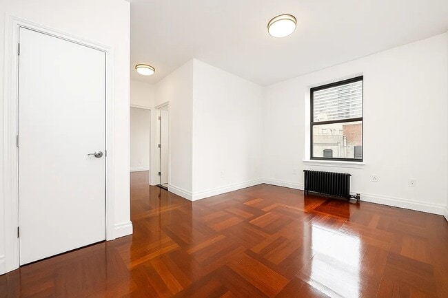 Photo - 609 W 137th St Unit 41