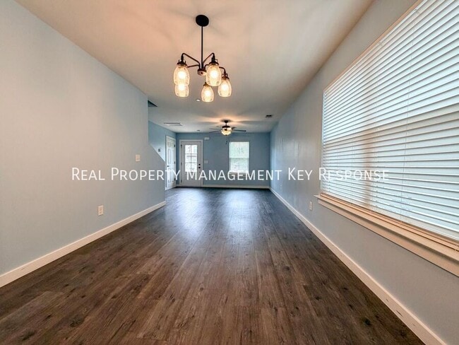 213 Emmett Dr